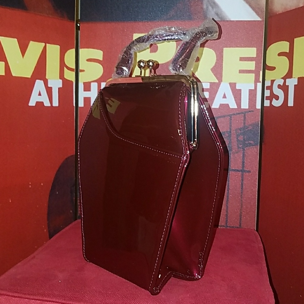 Tatyana Die For Purse BURGUNDY RED Kiss Snap - Picture 5 of 8